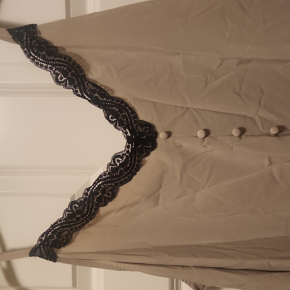 Torrid Beige Spaghetti Strap Top - Picture 3 of 9